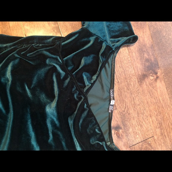 Velvet dress - Picture 2 of 2